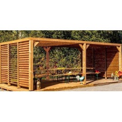 Pergolato in legno Habrita 614x341 con ventose mobili su tetto e 2 lati