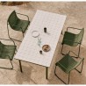Cadeira Arvin Swirl em tecido chenille bege e pernas de madeira de carvalho VeryForma