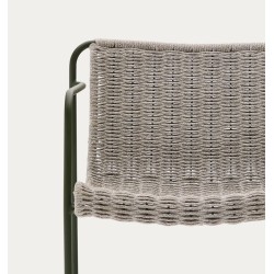 Sedia Arvin Swirl in tessuto ciniglia beige e gambe in legno di rovere VeryForma