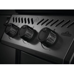 Napoleon Freestyle 425 DSIB gas barbecue with infrared side burner