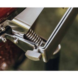 Kamado Monolith Junior Pro 2.0 Grill com carrinho