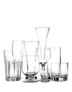 Vasos, copas y jarras
